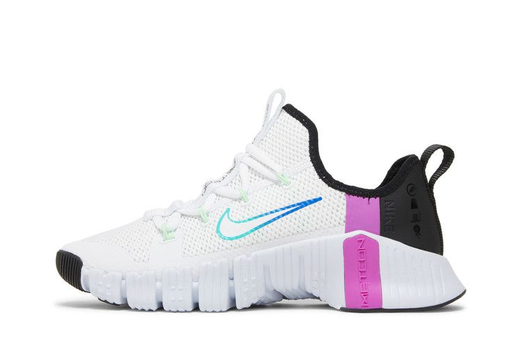 Кроссовки Nike Wmns Free Metcon 3 'Flash Crimson Aqua'