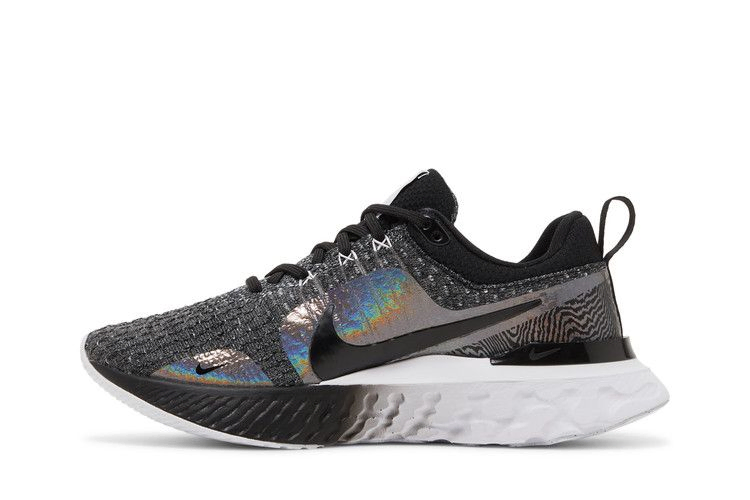 wmns-react-infinity-run-flyknit-3-premium-black-zebra-iridescent-dz3027-001_02