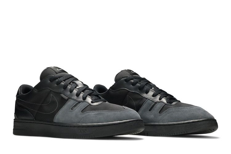 squash-type-anthracite-cj1640-001_07
