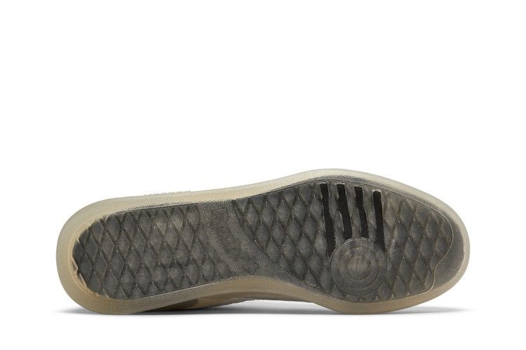 pleasures-x-club-c-legacy-pure-grey-gw2639_03