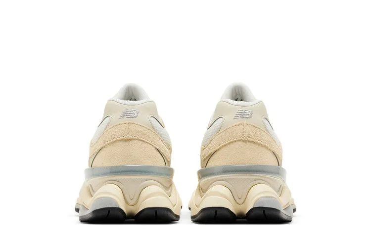 Кроссовки New Balance 9060 'Calcium Sea Salt'