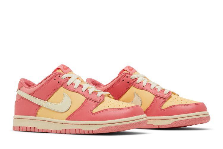 dunk-low-gs-strawberry-peach-dh9765-200_07