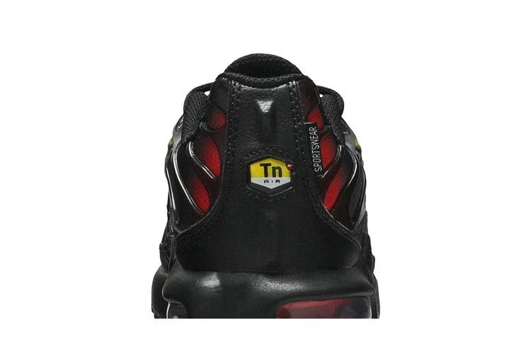 Krossovki-Nike-Air-Max-Plus-GS-Game-Change-6