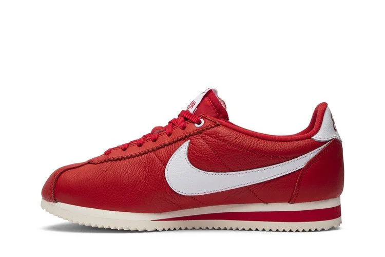 Krossovki-Stranger-Things-x-Nike-Cortez-OG-Collection-2