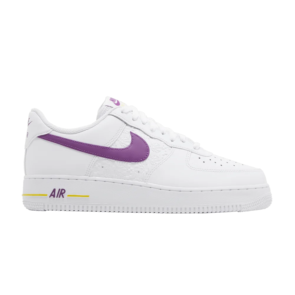 Krossovki-Nike-Air-Force-1-07-Embossed-Hoops-Lakers