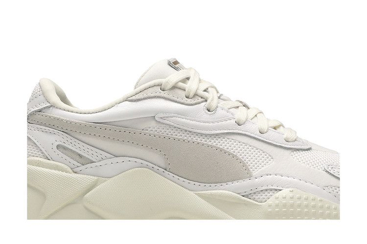 rs-x3-whisper-white-374293-01_01