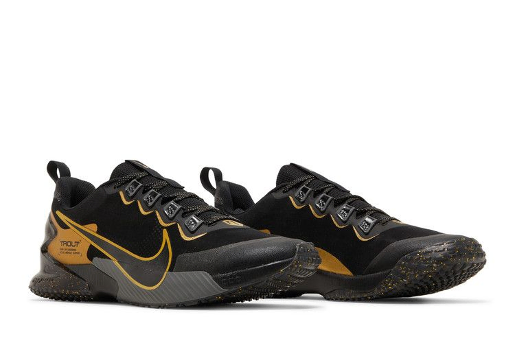 force-zoom-trout-ltd-tf-black-metallic-gold-cz5916-012_07