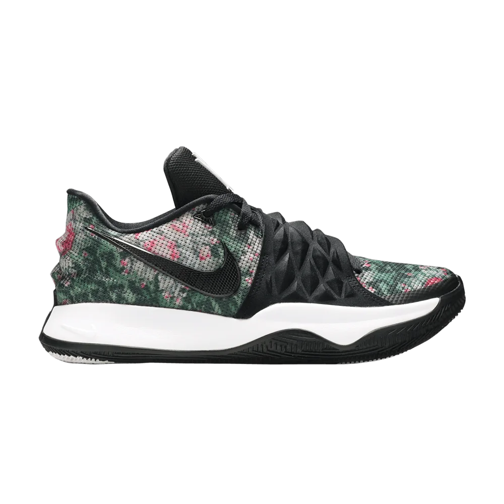 Krossovki-Nike-Kyrie-Low-Floral