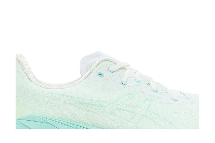 Кроссовки ASICS Novablast 4 'White Illuminate Mint'
