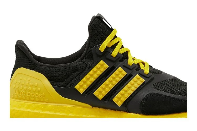 Кроссовки LEGO x adidas UltraBoost DNA 'Color Pack - Yellow'