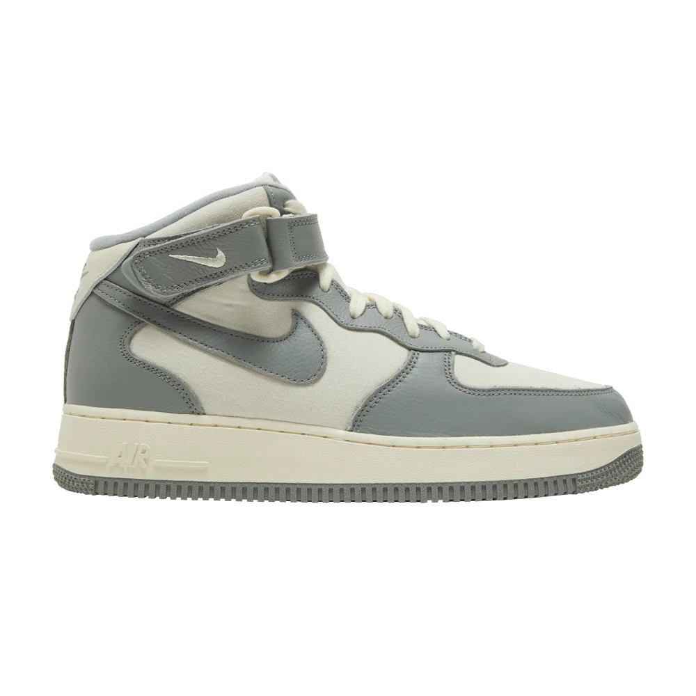 Krossovki-Nike-Air-Force-1-Mid-07-LX-Mica-Green
