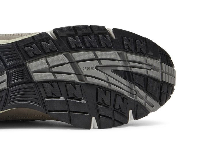wmns-991-made-in-england-20th-anniversary-w991ani_04
