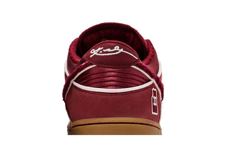 Krossovki-Kobe-Bryant-x-Nike-Dunk-Low-Protro-Team-Red-6