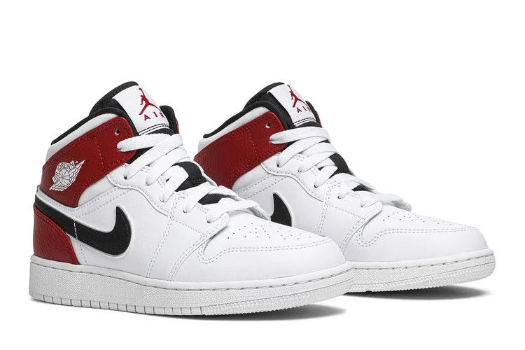 Krossovki-Air-Jordan-1-Mid-GS-Chicago-7