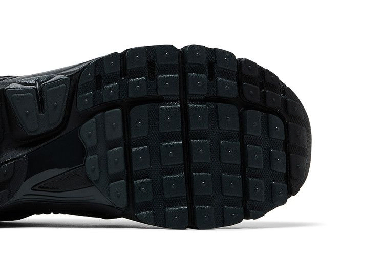 Кроссовки Nike Air Zoom Vomero 5 'Black Reflective'