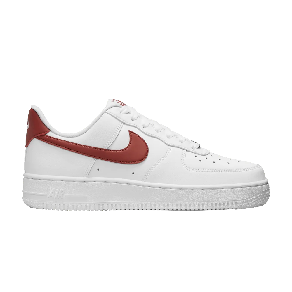 Krossovki-Nike-Wmns-Air-Force-1-07-Rugged-Orange