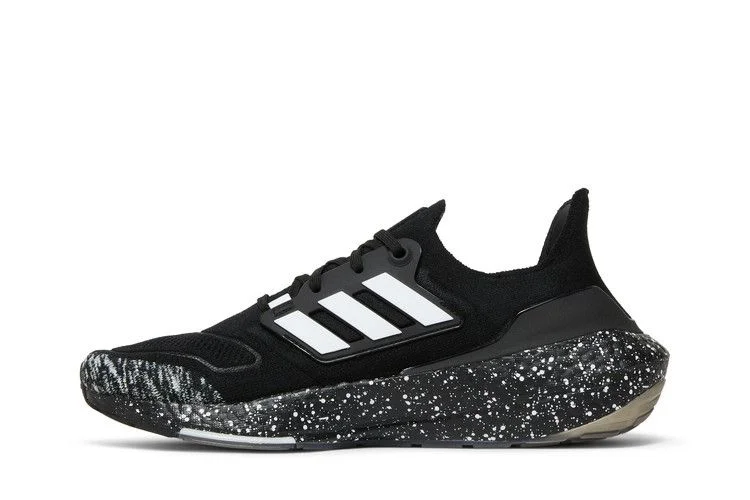 Кроссовки adidas UltraBoost 22 'Black White Speckled'