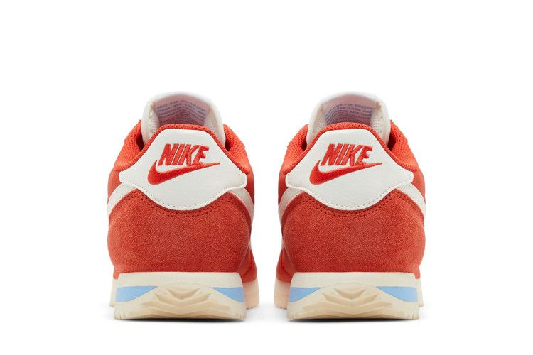 wmns-cortez-picante-red-dz2795-601_05