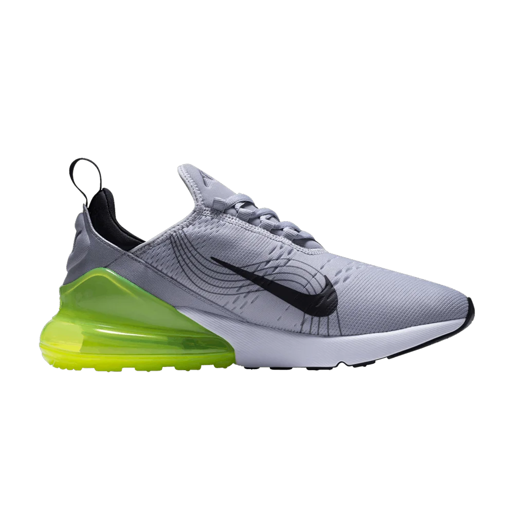 Krossovki-Nike-Air-Max-270-iD-1