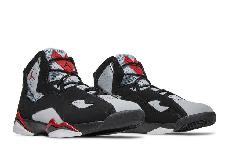 jordan-true-flight-black-red-grey-342964-060_07