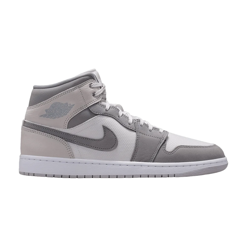 Krossovki-Air-Jordan-1-Mid-SE-Summit-White-Phantom