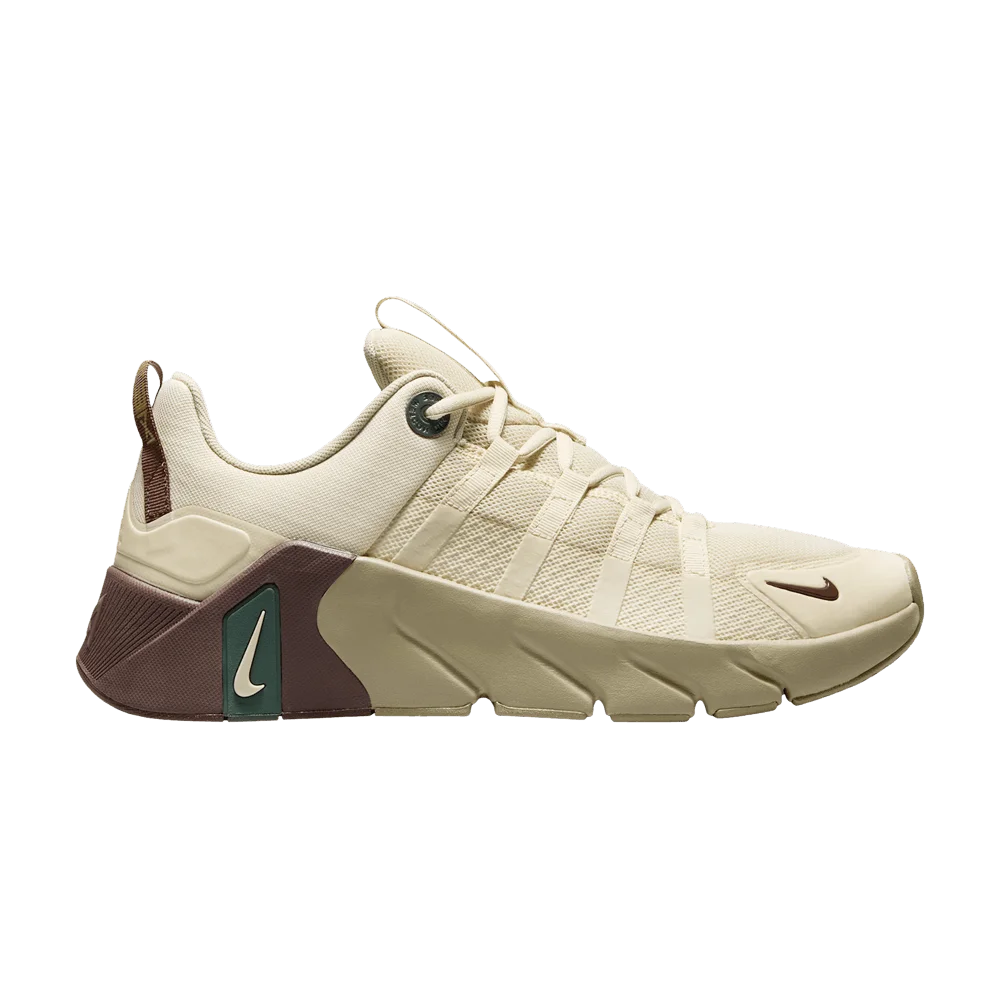 Krossovki-Nike-Free-Metcon-7-Khaki-Chocolate