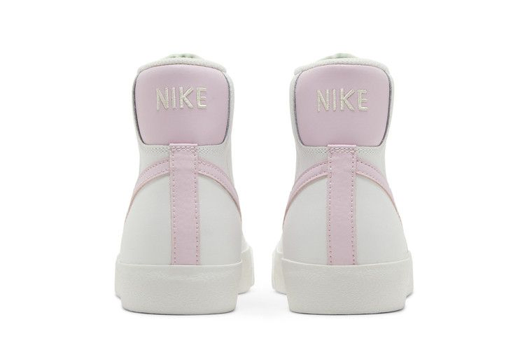 Кроссовки Nike Blazer Mid '77 GS 'White Pink Foam'