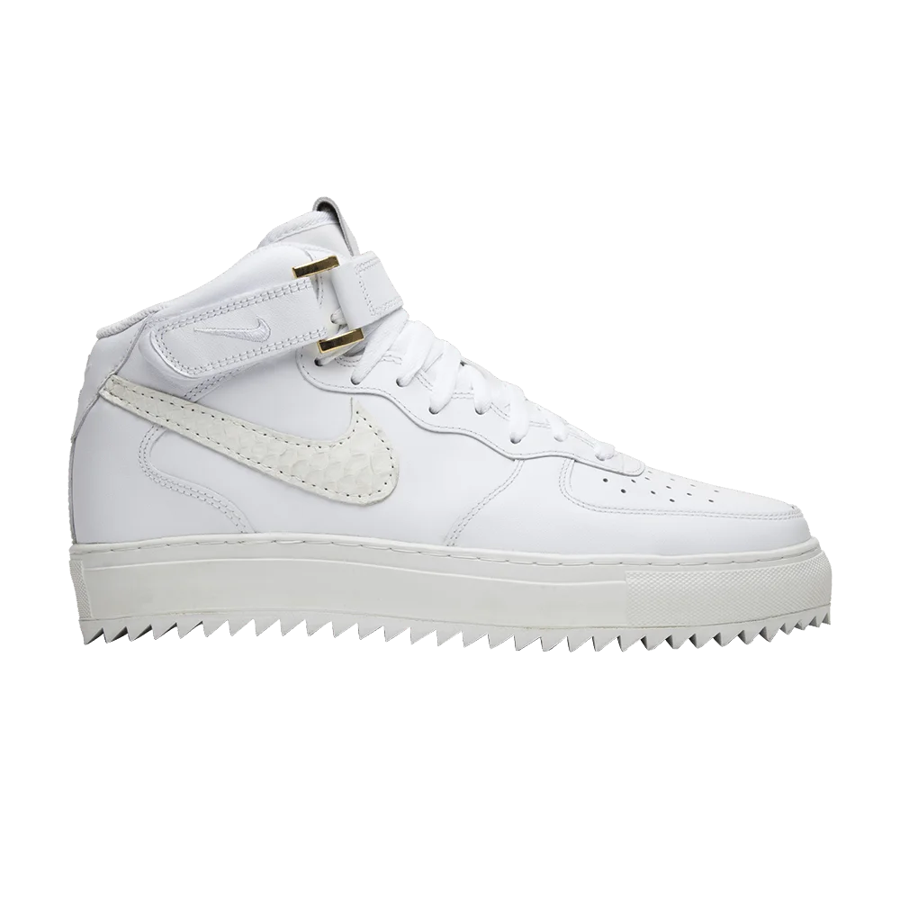 Krossovki-Nike-John-Geiger-Lux-Force