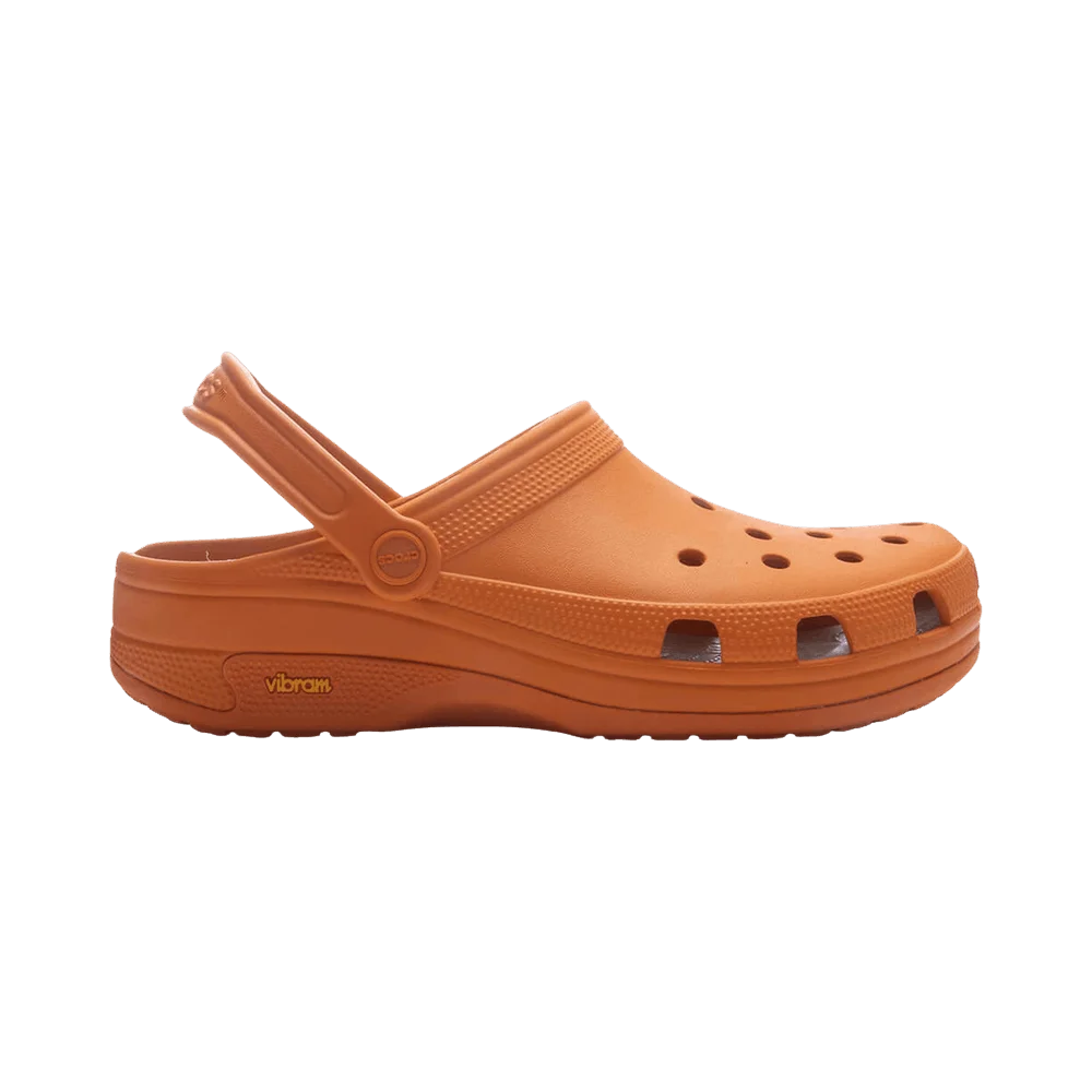crocs-classic-clog-exp-koi-fish-212793-85h_1