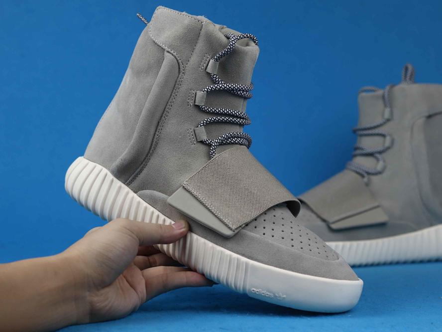adidas-Yeezy-Boost-750-OG-Light-Brown-9