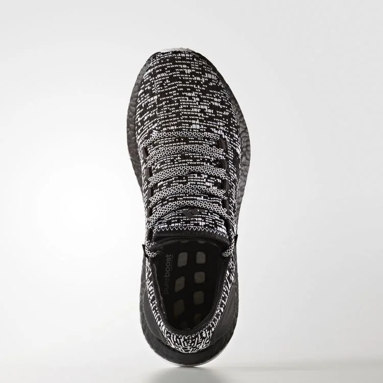 Krossovki-Adidas-PureBoost-Limited-Oreo-1