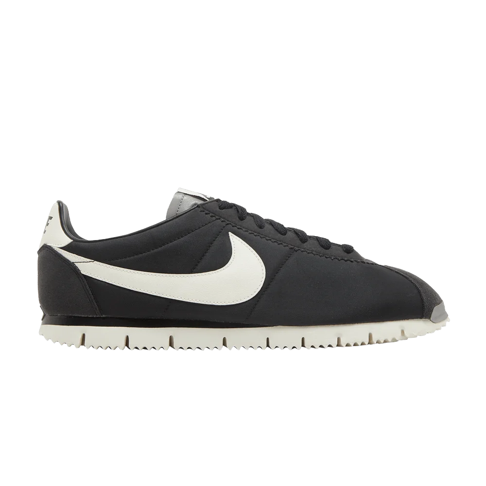 Krossovki-Nike-Cortez-NM-QS-Black