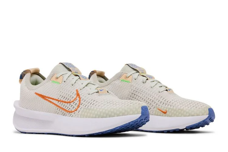 Krossovki-Nike-Wmns-Interact-Run-Light-Bone-Bright-Mandarin-7