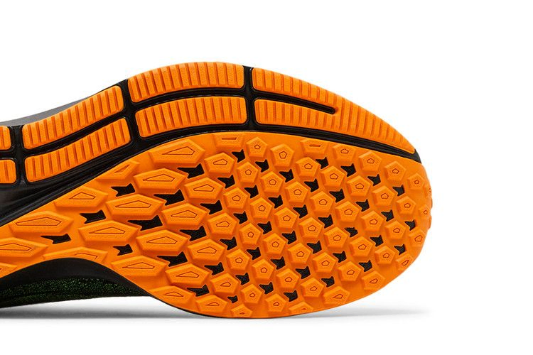 air-zoom-pegasus-36-green-glow-cu4876-001_04