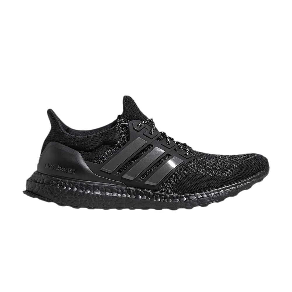 Krossovki-Show-Me-The-Money-x-adidas-UltraBoost-Black