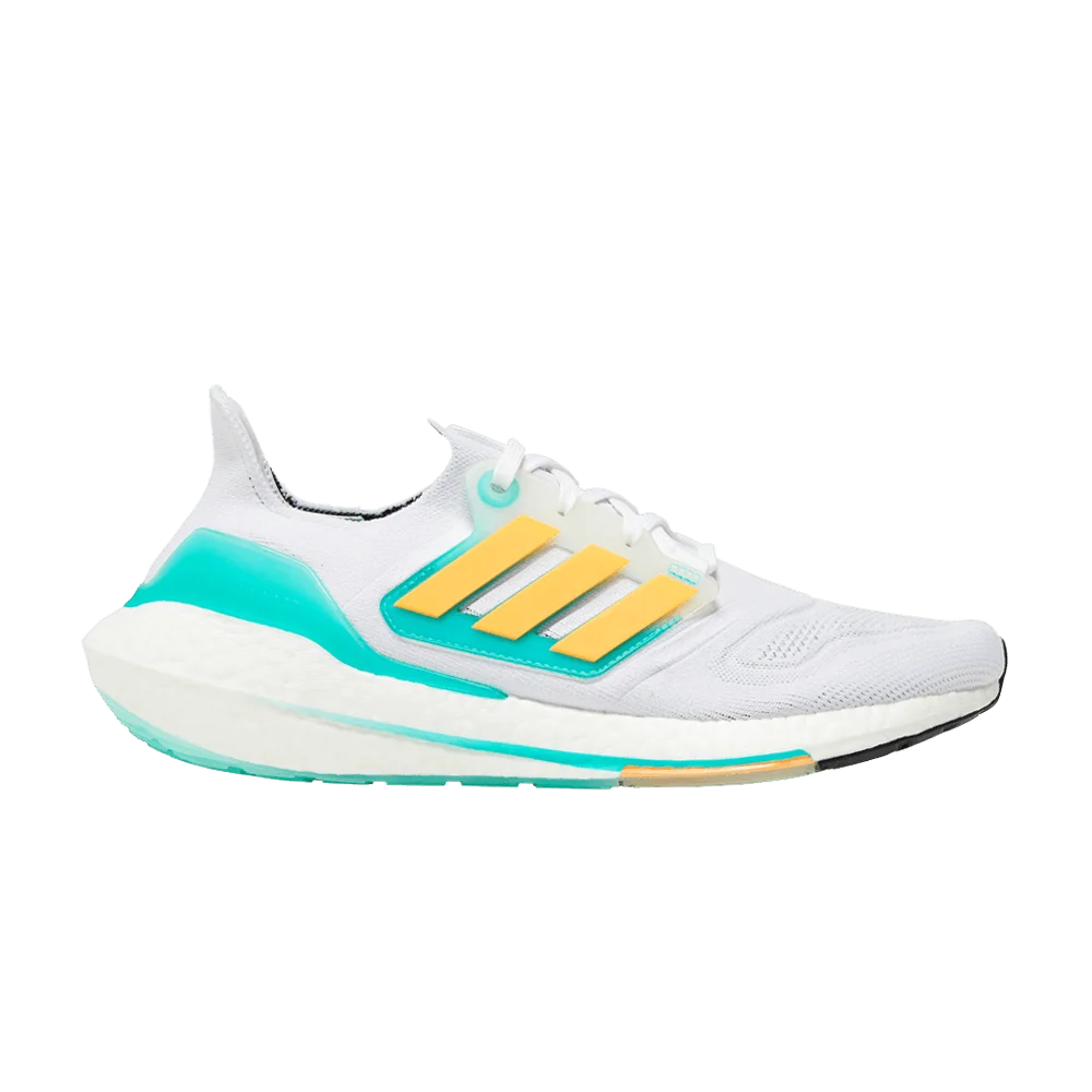 Krossovki-adidas-UltraBoost-22-White-Mint-Rush