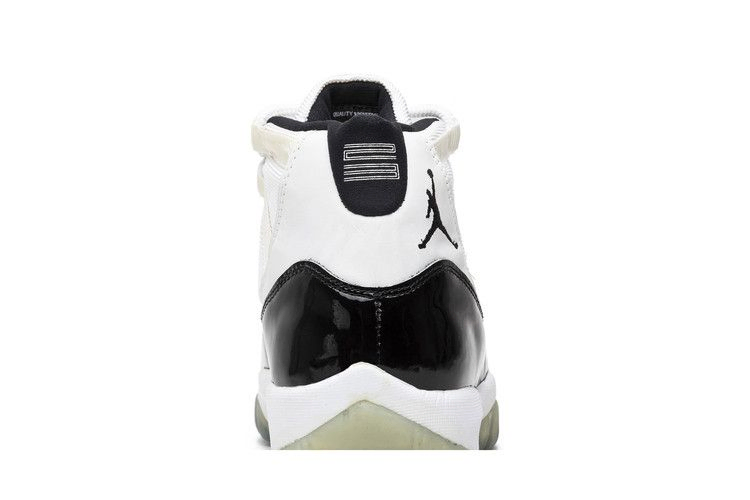 air-jordan-11-concord-130245-101_06