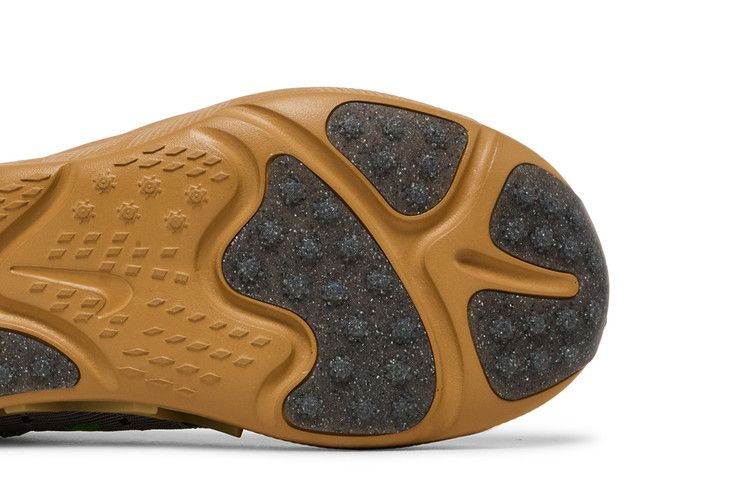 ispa-sense-flyknit-enigma-stone-cw3203-002_04