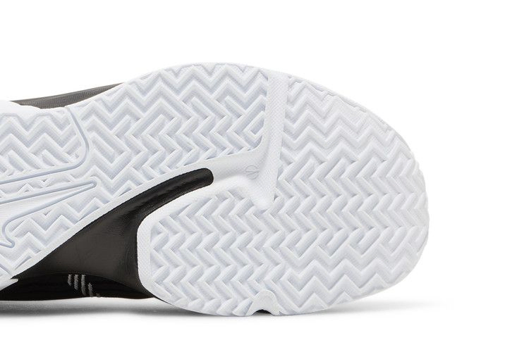 Кроссовки Nike LeBron Witness 6 TB 'Black White'