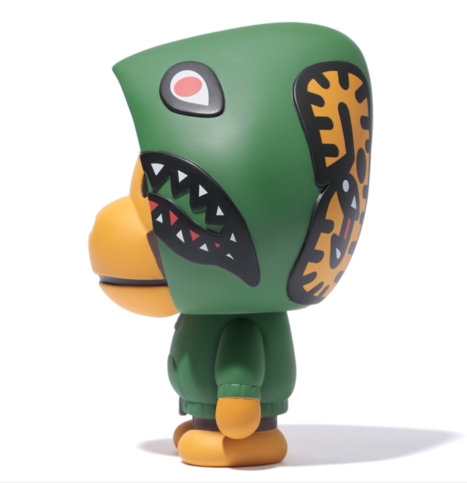 Коллекционная фигурка BAPE Baby Milo Shark Hoodie Vinyl Toy Green