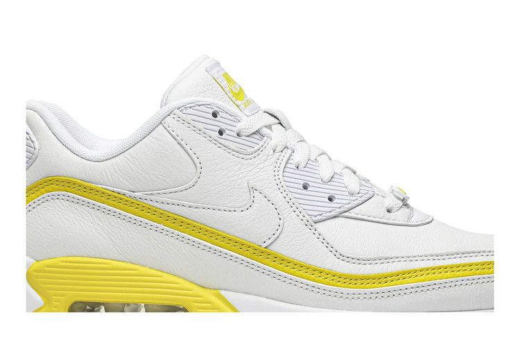 undefeated-x-air-max-90-cj7197-101_01