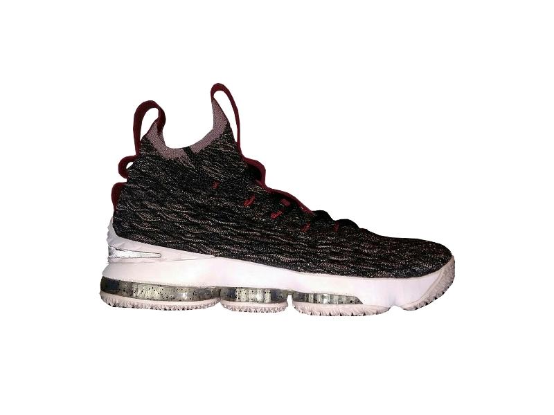 Кроссовки LeBron 15 Pride of Ohio