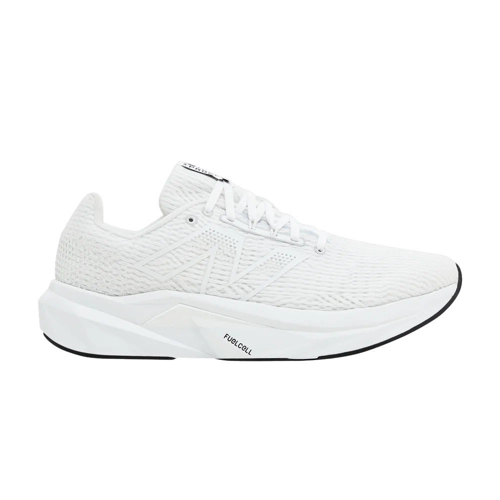 Кроссовки New Balance FuelCell Propel v5 'White Black'