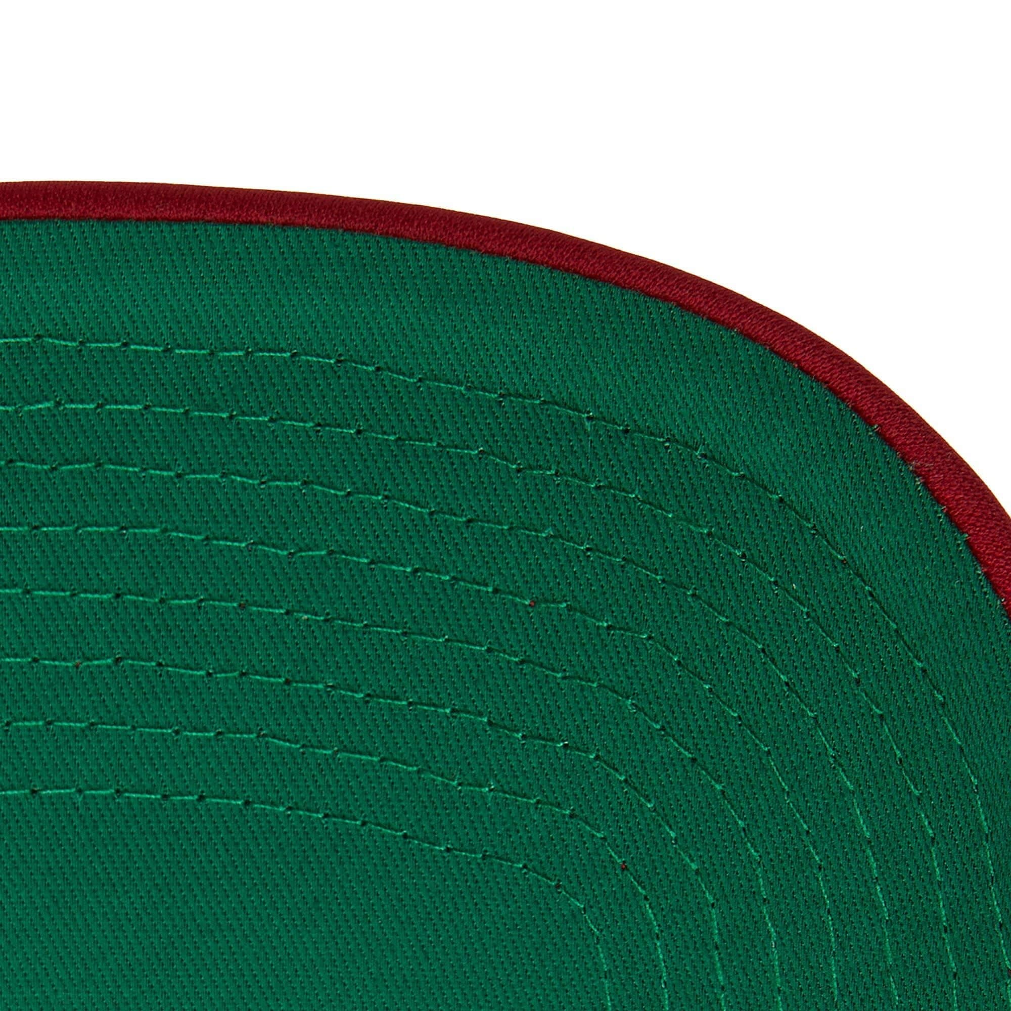 Бейсболка Mitchell & Ness Party Time Trucker Snapback HWC Philadelphia 76ers