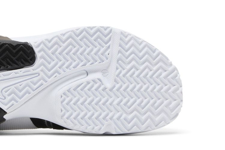lebron-witness-7-gs-white-black-dq8650-100_04