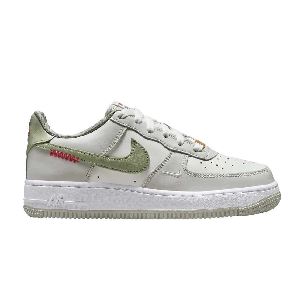 Кроссовки Nike Air Force 1 LV8 GS 'Year of the Snake'