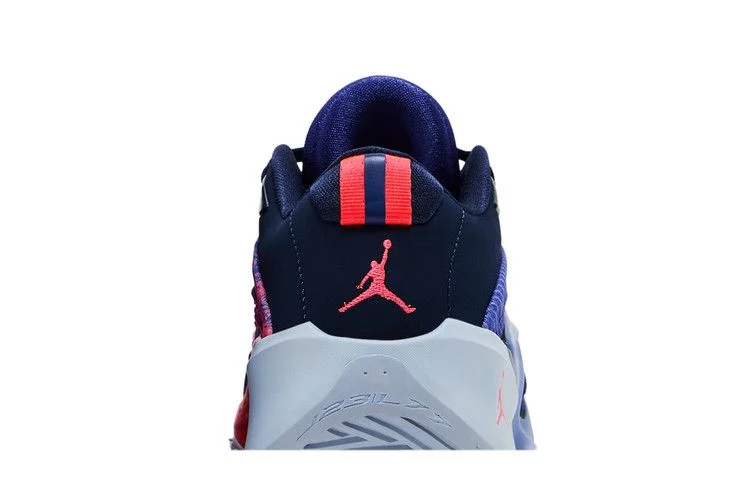 Кроссовки Air Jordan Luka 3 GS 'Purple Comet'