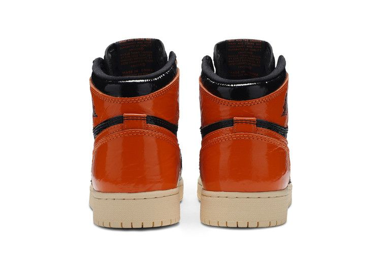 air-jordan-1-retro-high-og-bg-shattered-backboard-3-0-575441-028_05