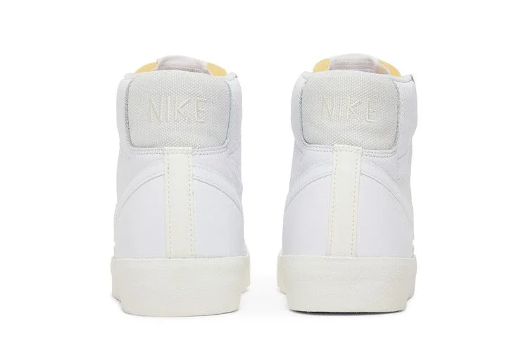 Кроссовки Nike Blazer Mid 77 Vintage 'Sail'