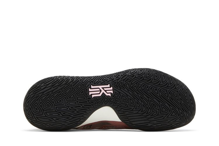 Кроссовки Nike Kyrie Flytrap 5 'Moon Fossil Pink Gaze Camo'
